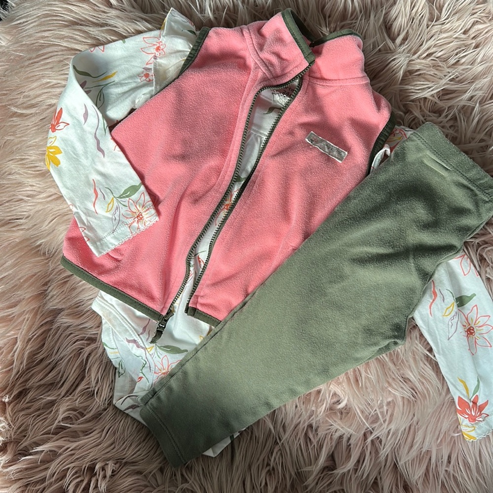 Carters Floral Set